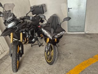 Yamaha R1