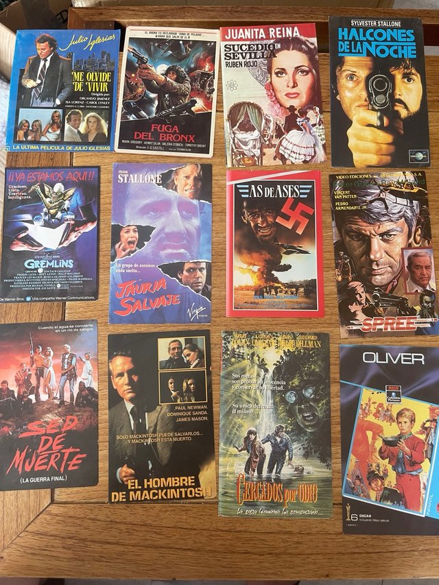 Lote 12 carátulas antiguas videoclub VHS años 80