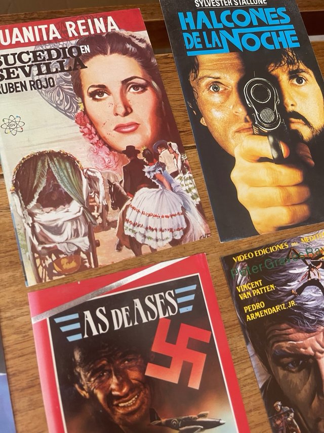 Lote 12 carátulas antiguas videoclub VHS años 80
