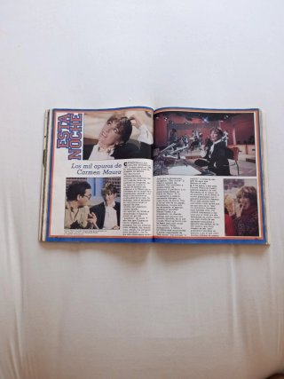 El libro del año de televisión y radio: 82-83