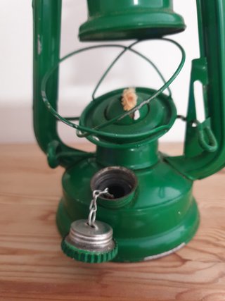 Lámpara Linterna Petróleo antigua Verde