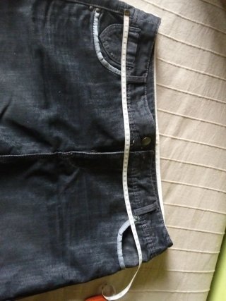Faldas vaqueras negras y blancas, precio de las 2