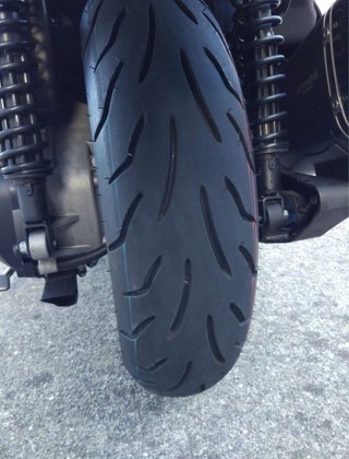 Yamaha XMAX 400 Maxi Scooter