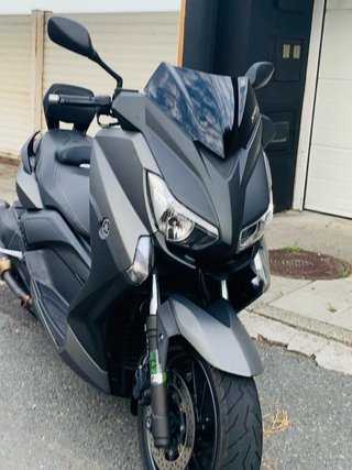 Yamaha XMAX 400 Maxi Scooter