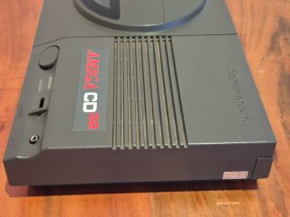 Amiga CD32 con TF-330