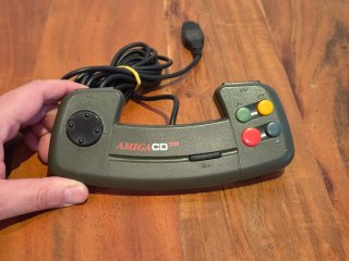 Amiga CD32 con TF-330