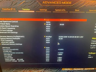 Combo Ryzen 5 5600g e scheda madre B550M Aorus Elite