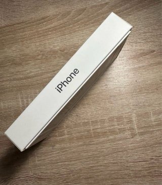 Caja iPhone 11