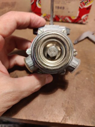 Bomba Combustible Fiat Iveco Hitachi 1949/5