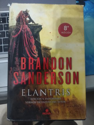Elantris / Elantris: Author's Definitive Edition