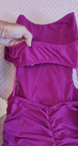Vestido rosa morado fruncido