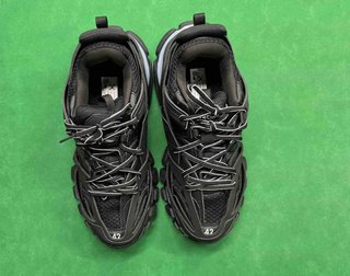 Balenciaga Track Talla 42 Negro