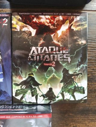 Ataque a los Titanes Blu-ray Completo Temp. 1 a 4