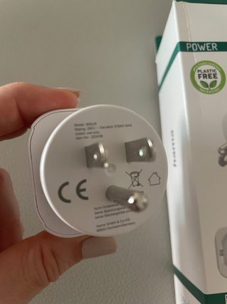 Adaptador de viaje Hama España a USA