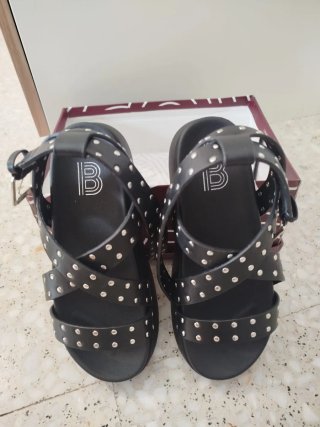Sandalias Bosanova Piel Vegana Tachuelas