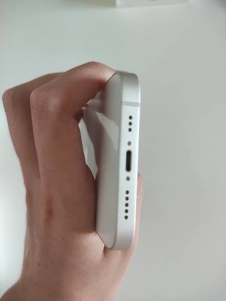 iPhone 13 - Batería 100%