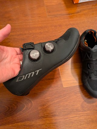 NUEVAS Zapatillas DMT25 KR0 EVO talla 43
