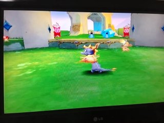 Spyro 2: Gateway to Glimmer PS1 Platinum