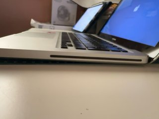 MacBook 13” aluminio finales 2008