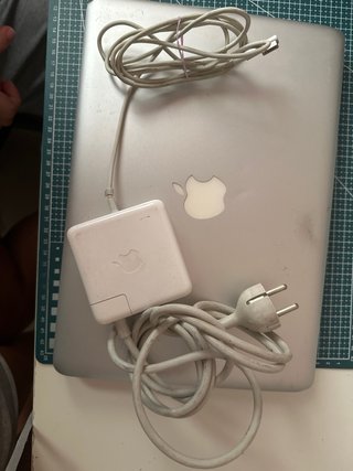 MacBook 13” aluminio finales 2008
