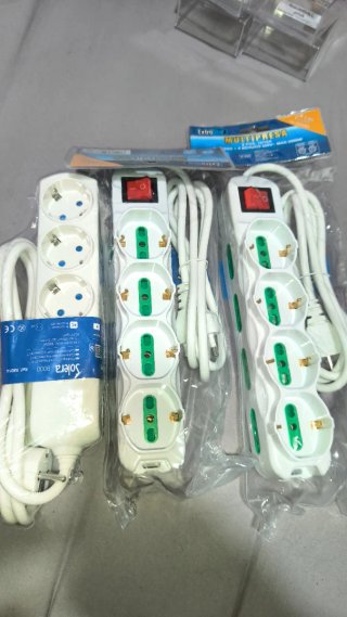 Regleta 4 tomas 3500W con interruptor