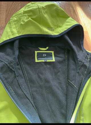 Chaqueta técnica verde hombre