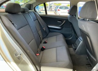 BMW 318i 130cv  *etiqueta ambiental tipo c *
