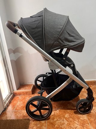 Sillita de paseo Cybex gris
