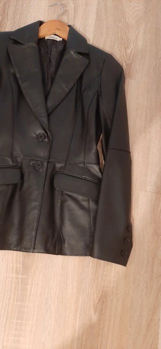 Chaqueta de piel entallada Talla XS mujer