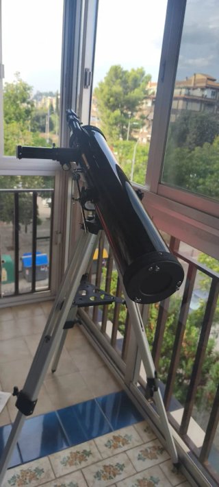 Telescopio negro