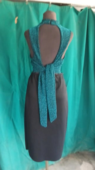 Conjunto Top y Falda Negro/Verde Azulado