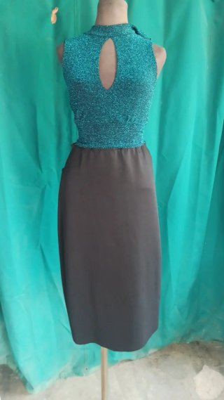 Conjunto Top y Falda Negro/Verde Azulado