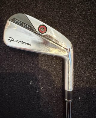 Hierro 3 Stealth Taylormade Varilla Ventus 7S