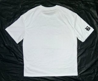 Completo T-shirt e pantaloncini marrone