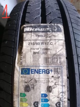Barum 215/60 R 17 109/107