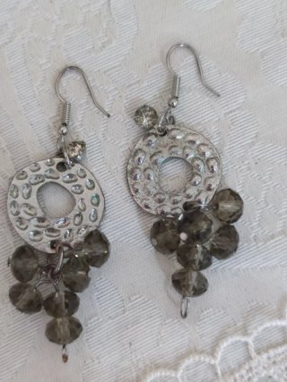 Orecchini donna pendenti con perle