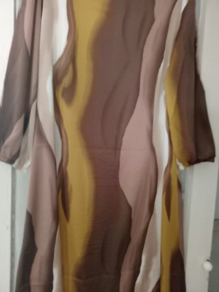 Vestido a estrenar tela tipo seda