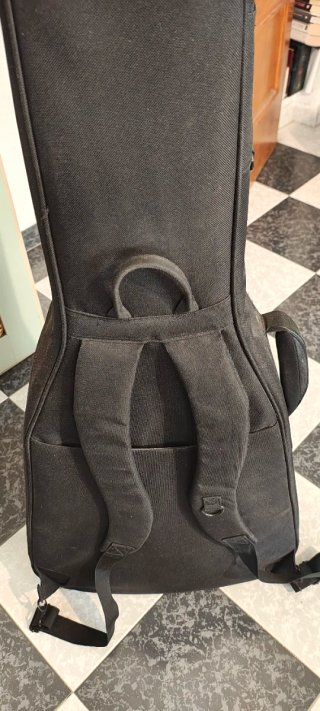 Estuche semirrígido guitarra española