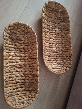 Conjunto de 2 cestos de mimbre