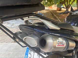 Suzuki GSR Naked Azul/Plata