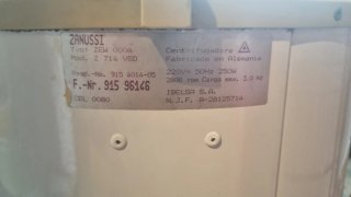 Centrifugadora Zanussi Blanca