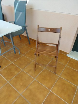Mesa de comedor plegable de madera