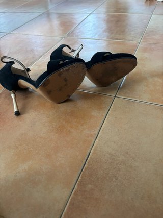 Zapatos Lodi negros y plateados