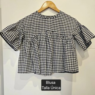 Blusas y vestidos Zara