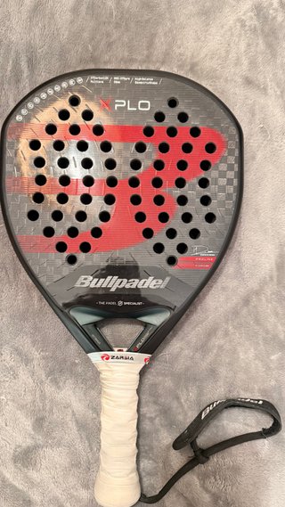 Pala Bullpadel XPLO 2025