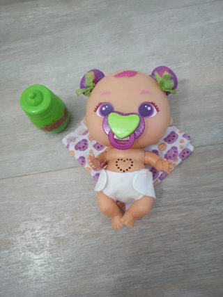 Muñeca The Bellies con accesorios