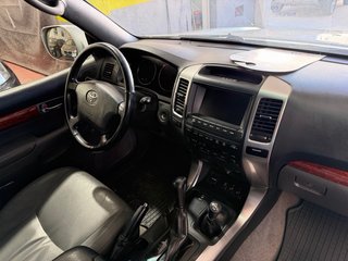 Toyota Land Cruiser 2008