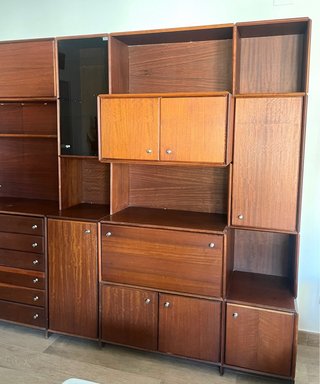 Mueble modular vintage  chapado madera.