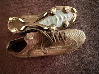 Botas de fútbol alta gama