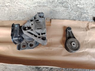 Soportes Motor Clio 16v / Williams